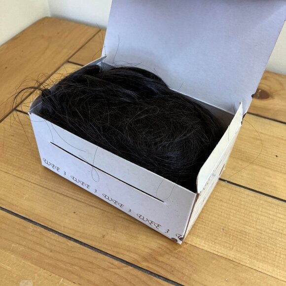 Wee 3 Doll Wig Dutch Boy Dark Brown 12-13 1/2 #DB2F Long Hair w/ Bangs NWT - Picture 2 of 8